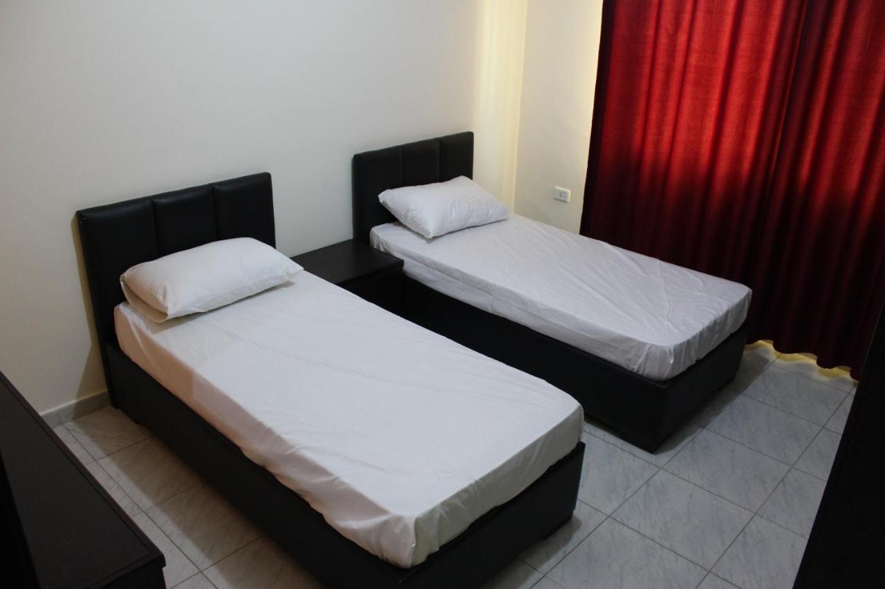 Margarita Furnished Apartments Amman Esterno foto