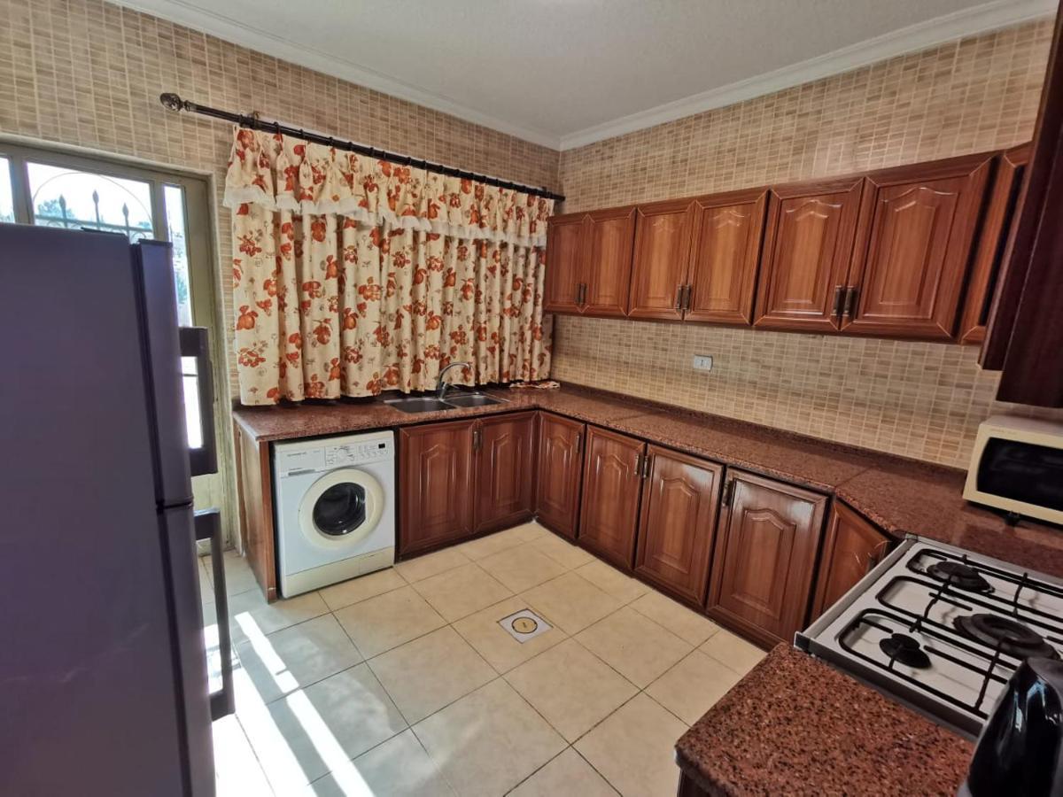 Margarita Furnished Apartments Amman Esterno foto